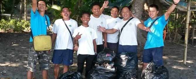 Eco Divers Manado joyful Team!